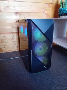 hráčske PC za 550e s Ryzen 5 32gb a RTX2080 8GB - 3