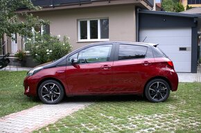 Toyota Yaris 1.5 Hybrid (benzin+el.) Automat - 3