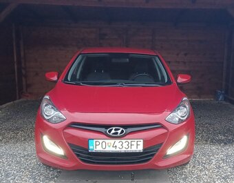 Hyundai i30 1.4i Family 81TIS KM SERVIS KNIHA - 3