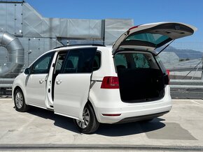 NA PRENÁJOM Volkswagen Sharan 2.0TDI 7 miestny - 3