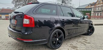 Skoda octavia Rs 2.0 tsi R18 BBS Soundsystem - 3