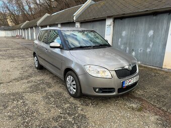 ŠKoda Fabia 2 1.2 HTP 51kw Sport line Top stav - 3