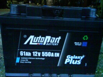 Autobateria 61Ah 550A - 3