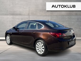 Opel Astra  Cosmo Sedan 2014  1.6i 85KW - 3