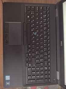 15,6 "Dell LATITUDE 5570 i5-6200 vPRO / 16 Gb RAM/512 GB SSD - 3