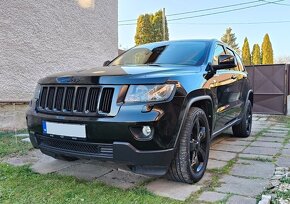 Jeep Grand Cherokee WK2 - 3