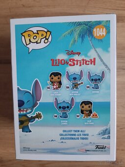 Funko pop Stitch with Ukulele - 3