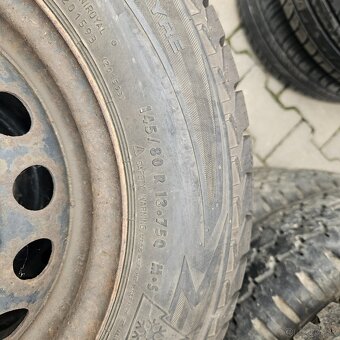 145/80 r13 Uniroyal - 3