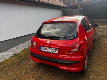 Predám Peugeot 206+ 1.4 55kw benzín 2010 - 3