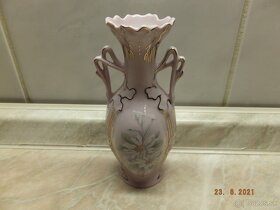 Růžový porcelán orig. H&C, vázička. - 3