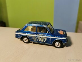 Corgi toys Hillman - 3