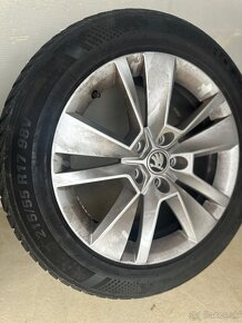 215/55 R17 - 3