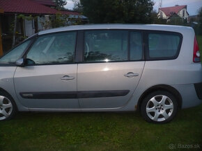 Renault Espace predlžený - 3