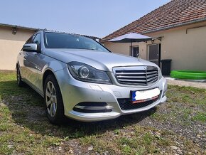 Mercedes w204 C220 CDI - 3