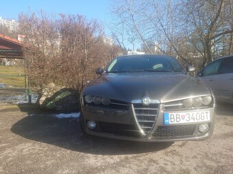 Predam Alfa Romeo 159 1.9jTDM  88KW - 3