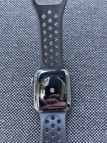 Apple Watch Nike SE 44mm - 3