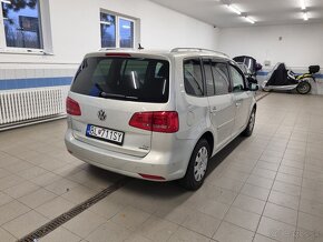 VW TOURAN 2011 - 3