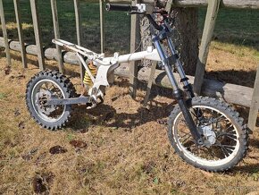 Predam pit bike . - 3