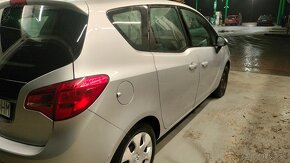 Predám prípadne vymením Opel Meriva B 2013 1.4 benzín 74 kw - 3