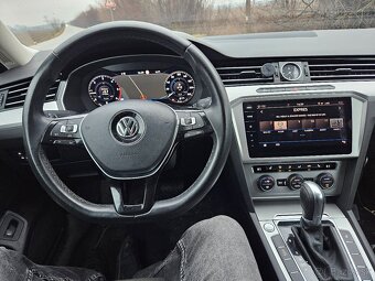 Volkswagen Passat Variant 2.0tdi DSG 2018 - 3