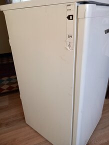 ZANUSSI 130l,s mrazakom - 3