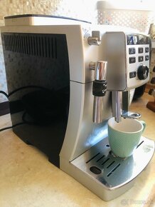 Predám kávovar DeLonghi - 3