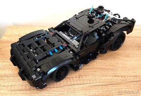 LEGO Technic 42127 BATMOBIL - 3