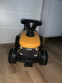 JCB Odrážadlo - 3