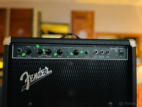 FENDER FRONTMAN 25 R KOMBO - 3