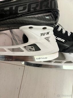 BAUER SUPREME 3S PRO VEĽKOSŤ 3 EE (36) - 3