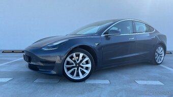 Tesla model 3 Standard Range+ - 3