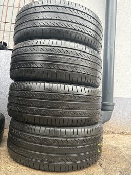 225/50R17 - 3