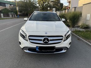 Mercedes-Benz GLA 220CDI 4MATIC 7G Tronic Plus - 3