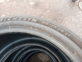 315/30r20 michelin - 3