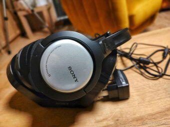 Bezdrôtové slúchadlá Sony MDR-RF840RK - 3