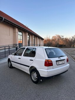 Golf mk3 1.6 55 kw benzín - 3