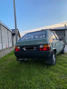 Predám ŠKODA FAVORIT 136 L r.v.1989 - 3