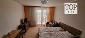 NA PREDAJ: LUXUSNÝ 1 IZBOVÝ APARTMÁN VO VEĽKEJ LOMNICI - 3