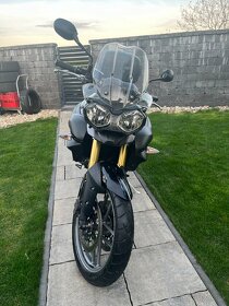 Triumph tiger 800 - 3