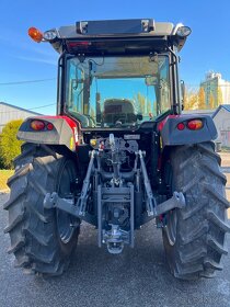 Massey Ferguson 5711 M - 3