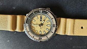 Seiko Prospex Street Series SRPE29K1 - Khaki Edition - 3