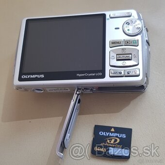 Olympus  micro 820 - 3