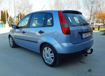 Ford Fiesta 1.3i Family 2005 - 3