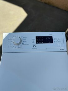 Práčka Electrolux EWT1062IDW - 3