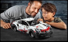 Stavebnica lego Technic Porsche 911 RSR - 3