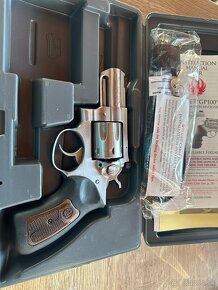 revolver Ruger GP100 357 Magnum - 3