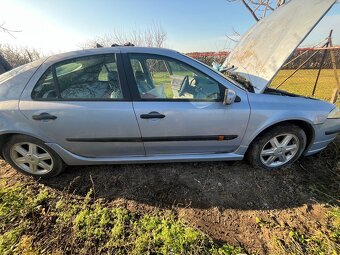 Renault Laguna 2 1.6i 16V - 3