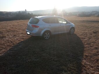 Seat Altea XL 2,0Tdi DSG 223tis. km - 3