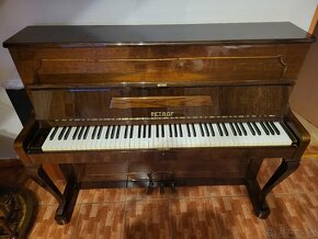 Petrof piano - 3