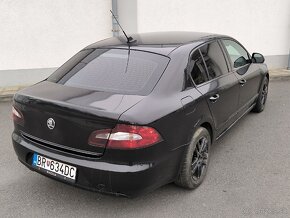 Skoda Superb II 2.0TDI DSG - 3